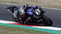 Pembalap Yamaha Monster Energy, Maverick Vinales menjadi yang terbaik pada sesi latihan bebas (free practice) sesi kedua pada MotoGP Misano. (AP Photo/Antonio Calanni)