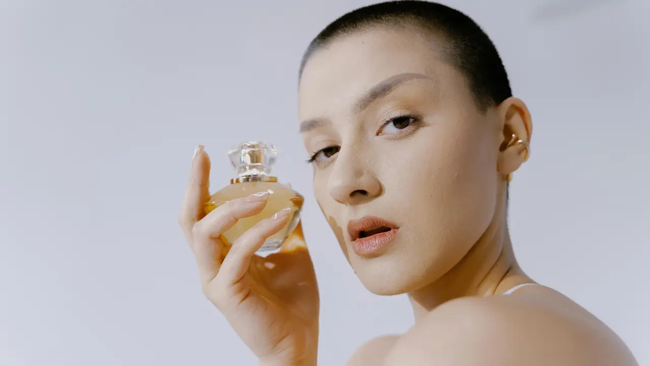 Ilustrasi Parfum