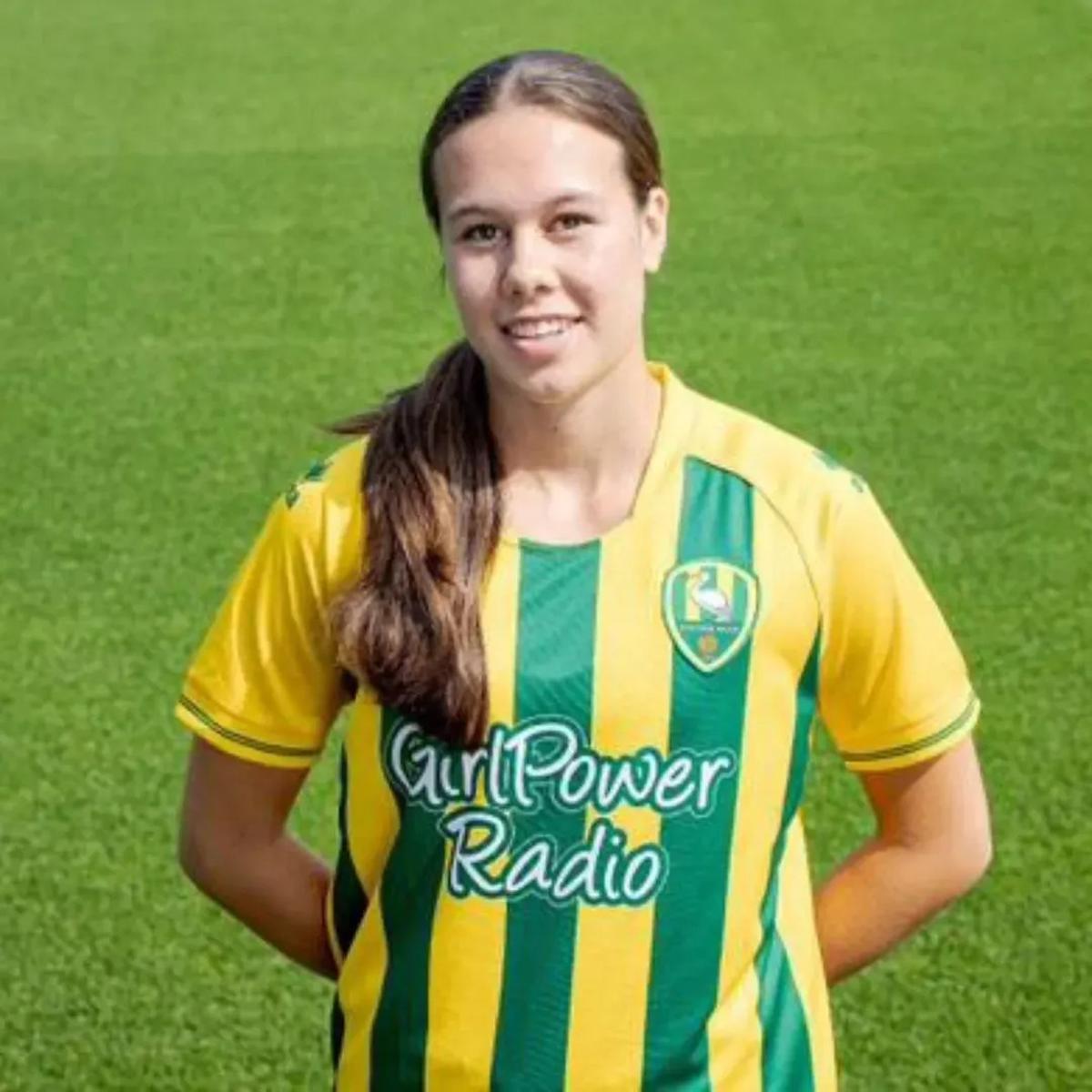 Emily Nahon