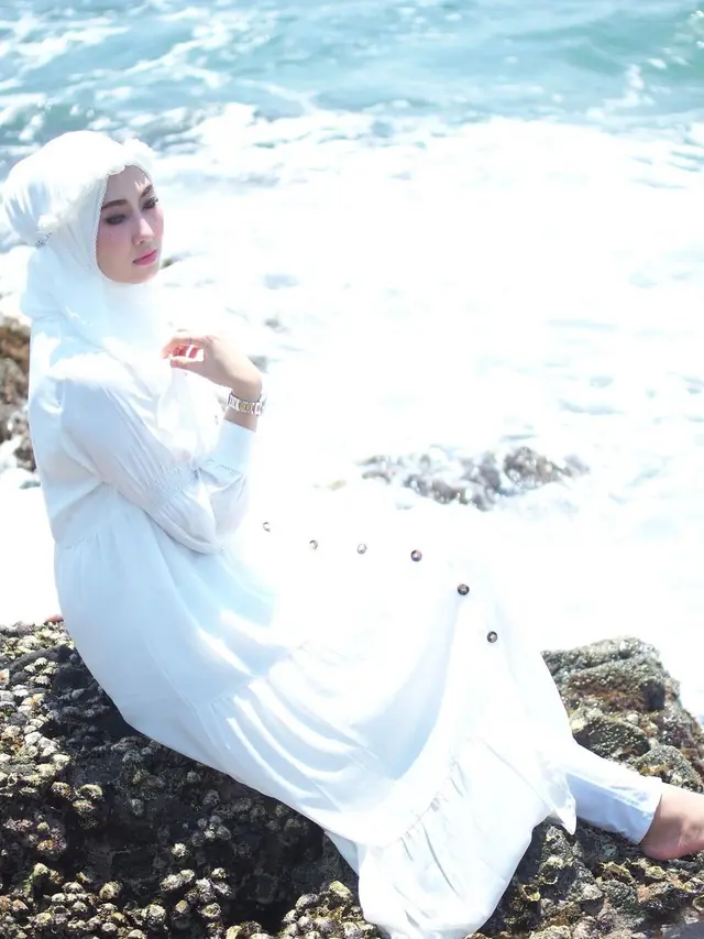 Potret Prewedding Fany Kurniawaty. (Sumber: Instagram/fany_kurniawaty)