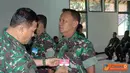 Citizen6, Bandung: Pangdam III/Siliwangi Mayjen TNI Sonny Widjaja membuka Penataran MTT Intelijen Kodam III/Siliwangi di Rindam III/Siliwangi, Jalan Menado Bandung, Senin (25/6). (Pengirim: Kodam3 Pendam).