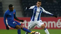 Cristian Tello saat beraksi untuk FC Porto (AFP)