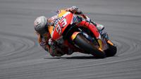 Pembalap Repsol Honda, marc Marquez, menjadi yang tercepat pada sesi latihan bebas (FP2) MotoGP Jerman. (AFP/LLuis Gene)