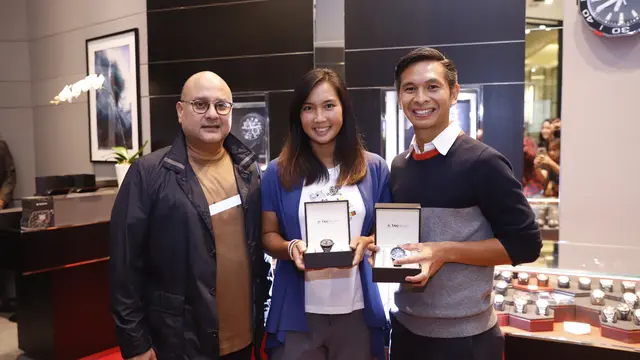 Setelah Bulutangkis dan Wushu, Kini Giliran Atlet Tenis dapat Jam Tangan Mewah