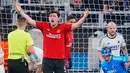 <p>Reaksi pemain Manchester United Harry Maguire saat melawan FC Copenhagen pada pertandingan sepak bola Grup A Liga Champions di Copenhagen, Denmark, Rabu (8/11/2023). FC Copenhagen berhasil mengalahkan Manchester United 4-3. (Liselotte Sabroe/Ritzau Scanpix via AP)</p>