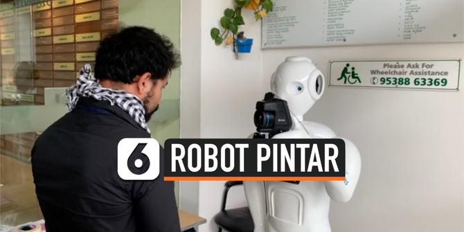 VIDEO: Canggih! Aksi Robot Pintar Bantu Cegah Covid-19 di India