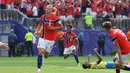 Pemain Norwegia Erling Haaland melakukan selebrasi setelah mencetak gol selama pertandingan sepak bola babak 16 besar Piala Dunia antara Brasil dan Norwegia di East Rutherford, N.J., dekat New York, Minggu, 5 Juli 2026. (AP Photo/Pamela Smith)