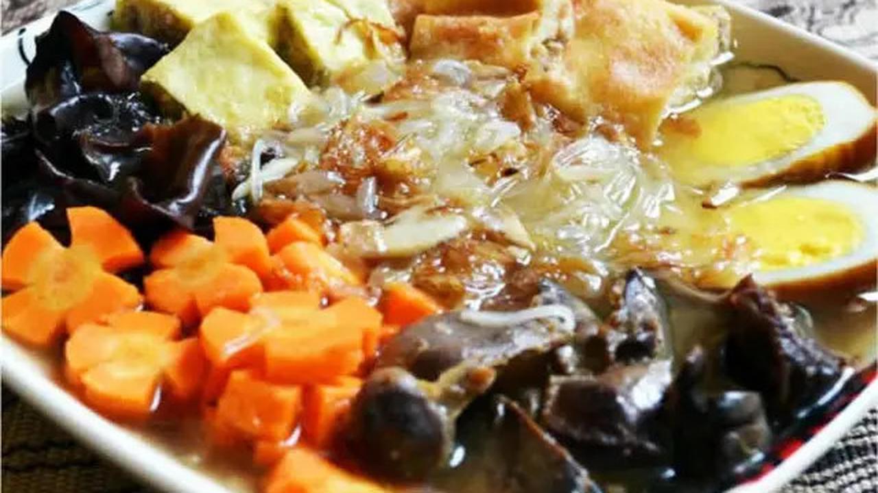 Kuliner Malam Solo, Icip 30 Rasa Lokalnya Mulai dari Nasi Liwet hingga Bestik yang Ngangenin