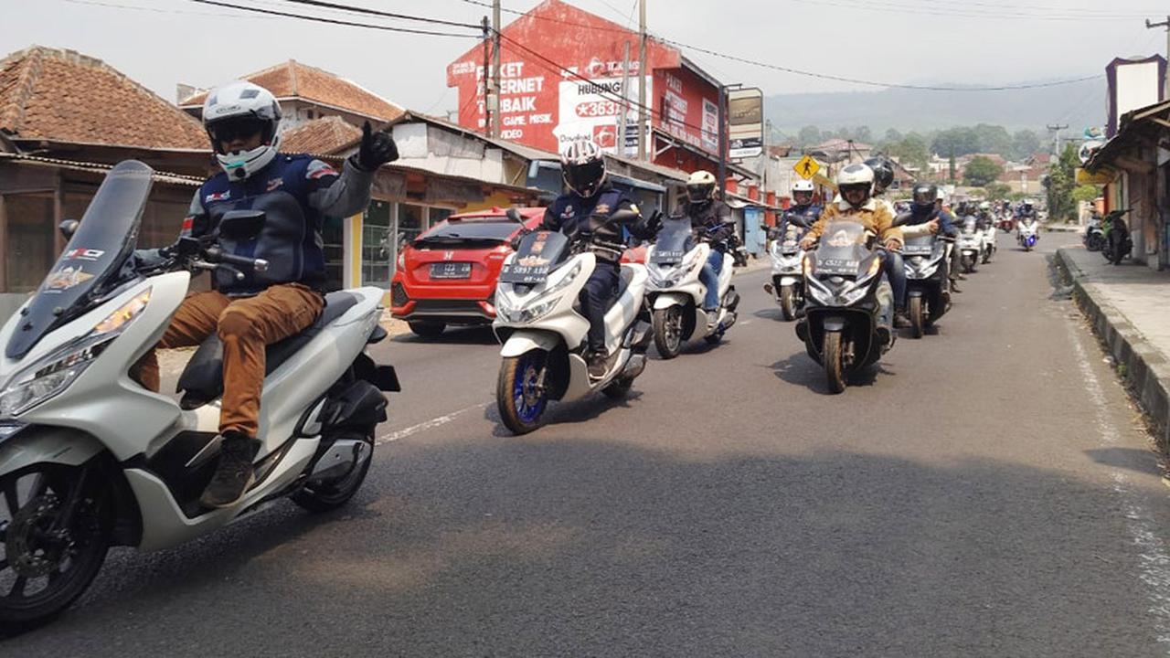 Ilustrasi rombongan touring sepeda motor (Istimewa)