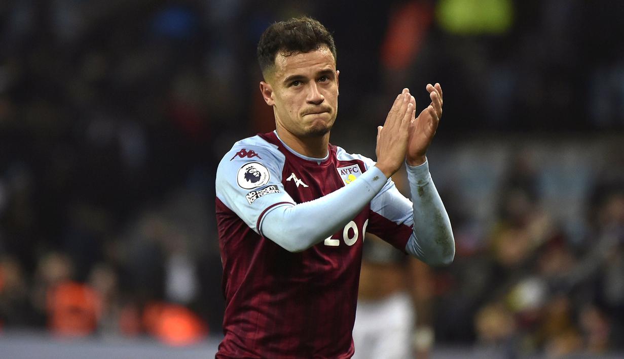 Aston Villa mendatangkan Philippe Coutinho dari Barcelona pada bursa transfer Januari 2022 dengan status pinjaman. Diboyong dengan harga 18 juta euro, Si Penyihir Kecil mampu mencetak satu gol dan satu assist di laga debutnya melawan MU. Kala itu laga berakhir dengan skor 2-2. (AP/Rui Vieira)