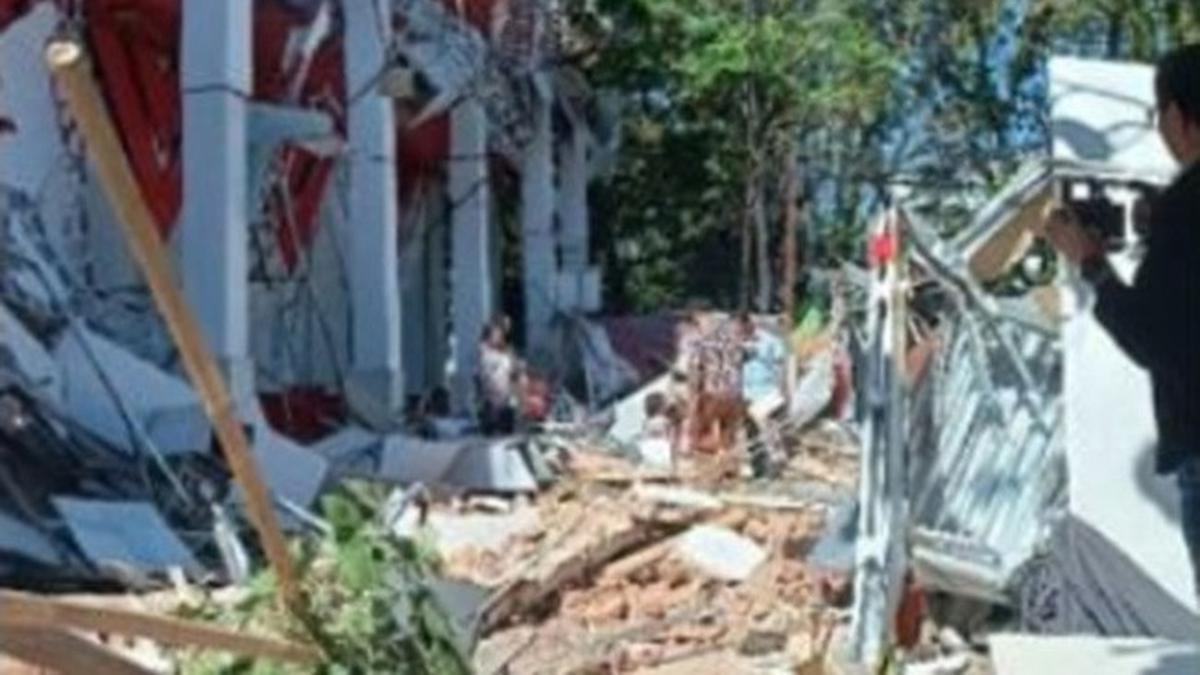 Gedung KONI Sario Manado Rusak Diguncang Gempa Bitung Magnitudo 7,6