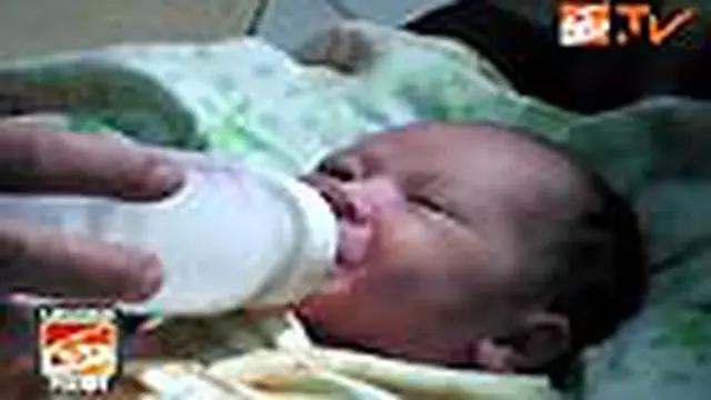 Bayi Perempuan Dibuang di Teras Rumah