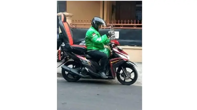 6 Bentuk Jok Motor Ini Tak Biasa, Nyeleneh Banget
