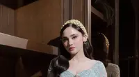 Detail Kebaya Siraman Syifa Hadju, Perpaduan Nuansa Modern dan Tradisional