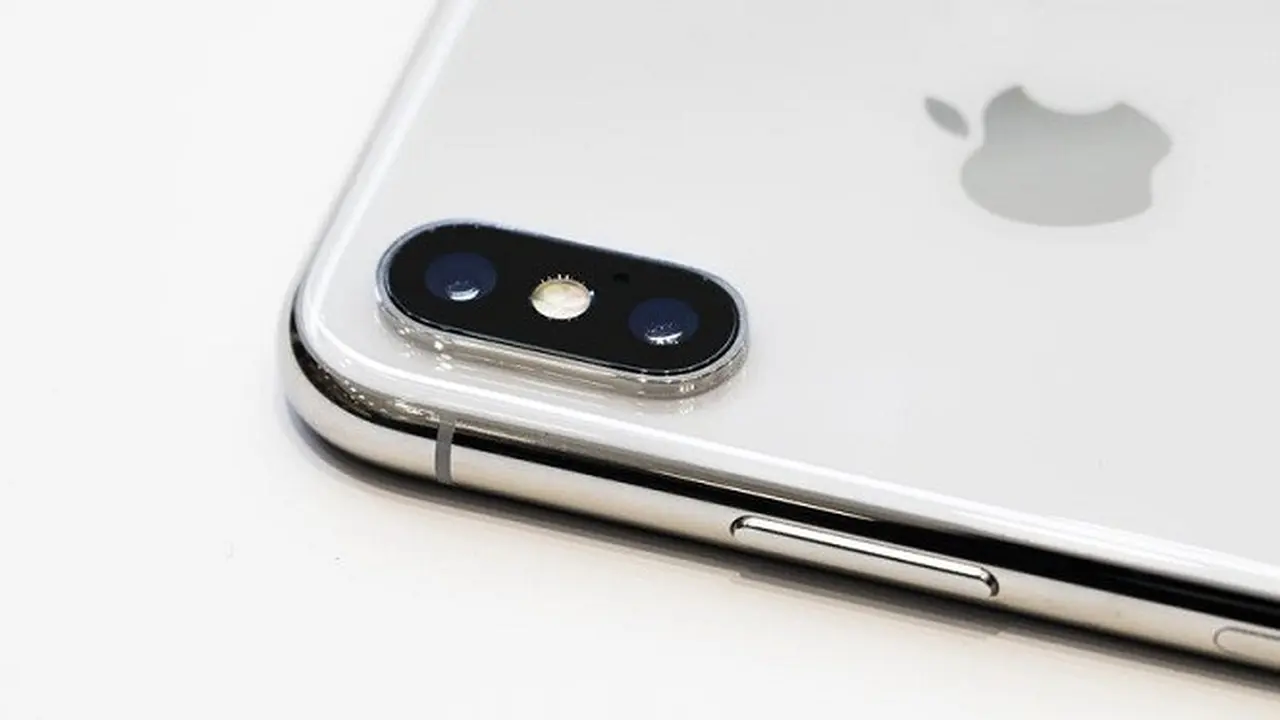 iPhone X