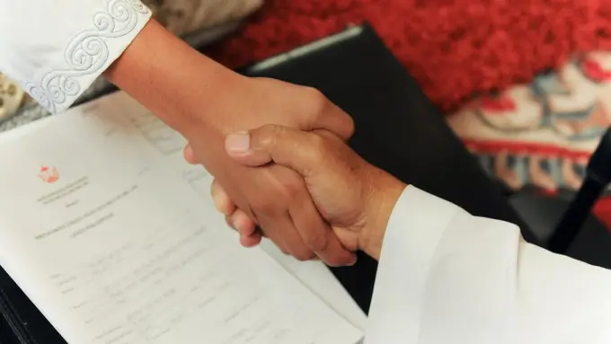 Pernikahan Kocak, Kelar Ijab Mempelai Pria 'Tos' Sama Mertua