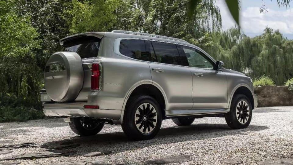 Sisi belakang Great Wall Motors Tank 500 (drive.com.au)