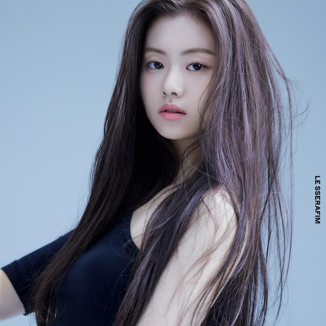 Kim Garam Le Sserafim. (Source Music via Soompi)