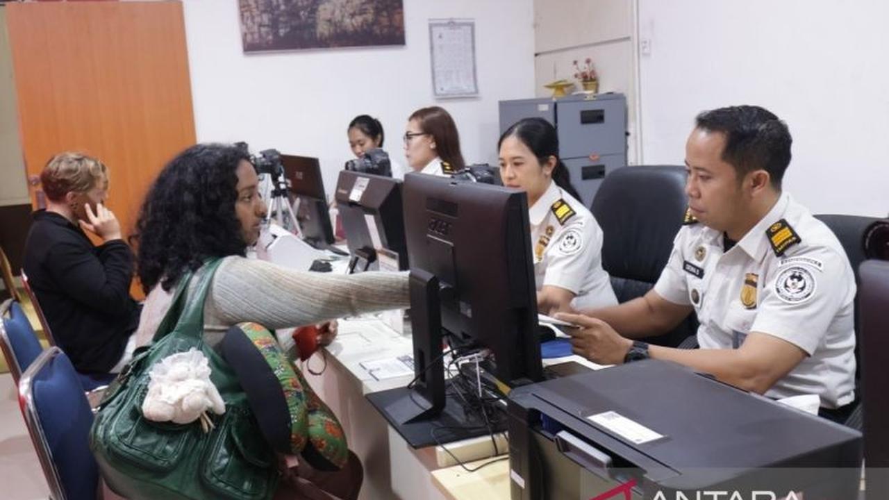 Imigrasi Bali Terbitkan 302 Izin Tinggal Darurat Akibat Konflik Timur Tengah