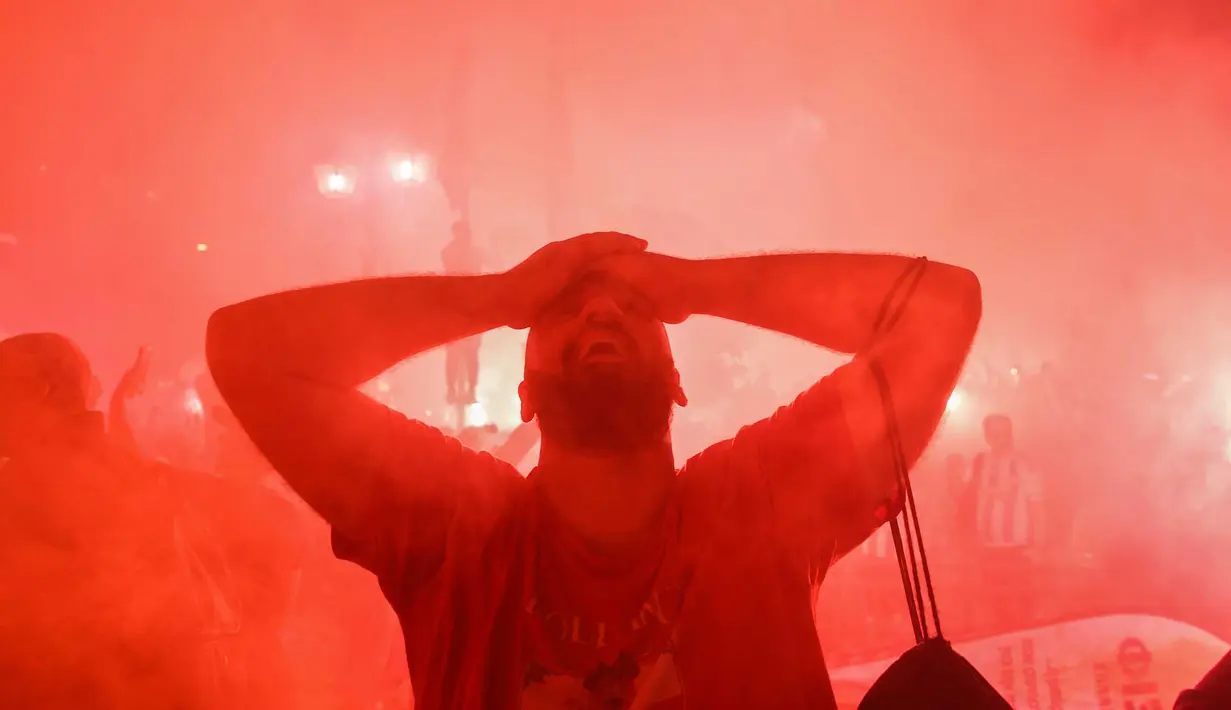 Ini menjadi gelar juara pertama bagi Olympiakos di kompetisi Eropa. (Aris Oikonomou/AFP)