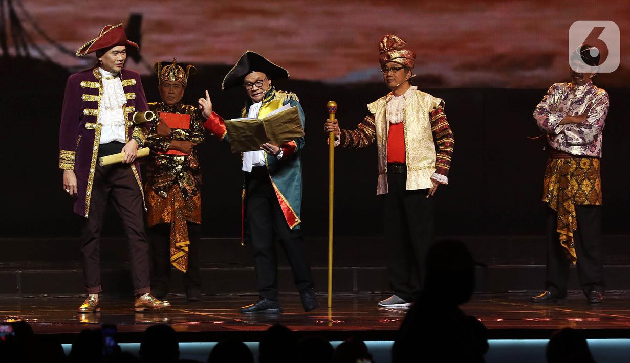 Pertunjukan seni meramaikan malam kebudayaan pada penutupan Rakernas I PDI Perjuangan di JIEXPO Kemayoran, Jakarta, Minggu (12/1/2020). Rakernas menghasilkan rekomendasi pembumian ideologi Pancasila, menjaga NKRI dan kebinekaan, kedaulatan wilayah serta ekonomi. (Liputan6.com/Johan Tallo)