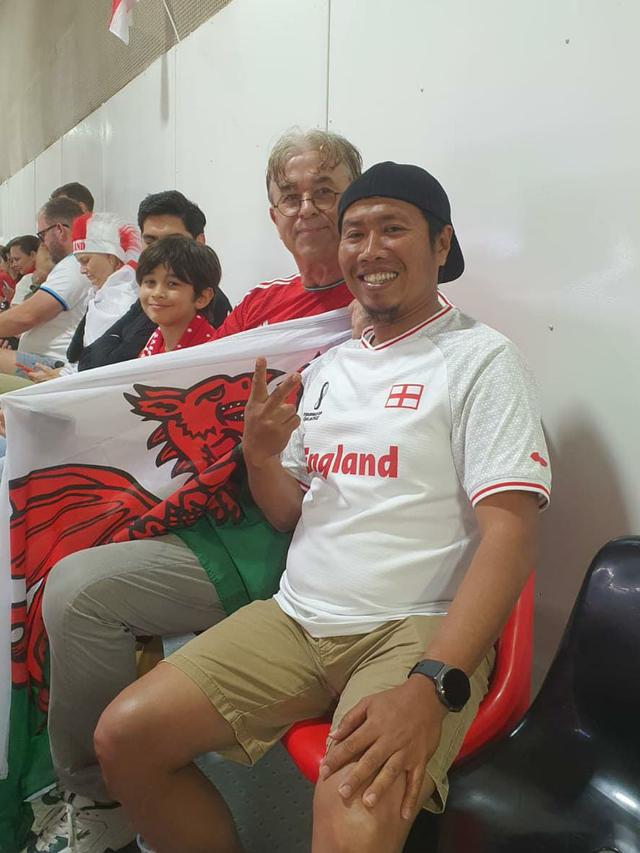 Fans Timnas Inggris dan Argentina dari Indonesia, Edy K