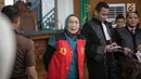 Terdakwa kasus dugaan penyebaran berita bohong, Ratna Sarumpaet saat menjalani sidang lanjutan di PN Jakarta Selatan, Selasa (19/3). Sidang Ratna Sarumpaet mengagendakan pembacaan putusan sela. (Liputan6.com/Faizal Fanani)