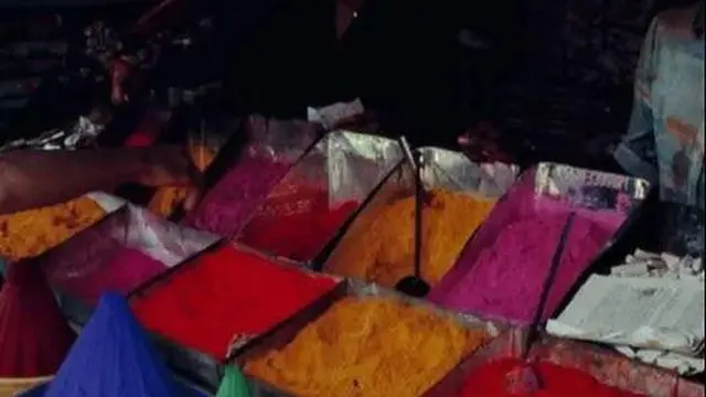 5. Devaraja Market<br>
