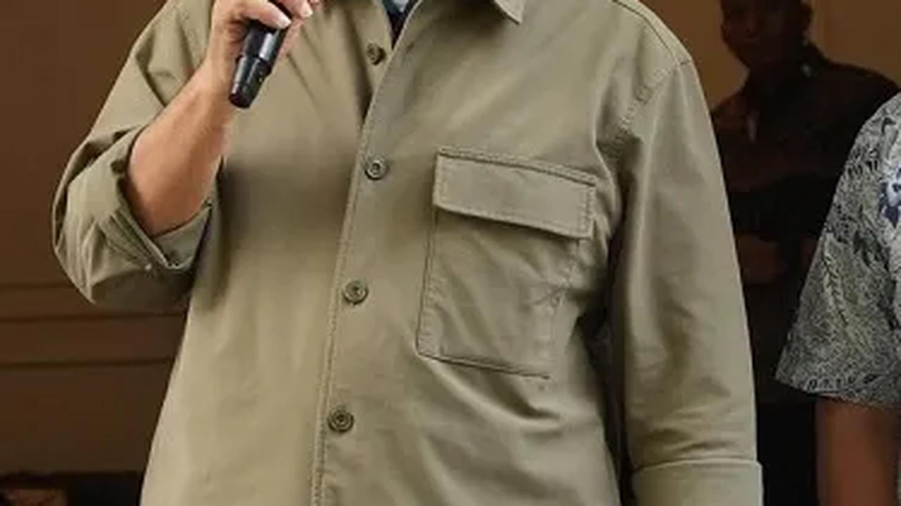 Anies Minta Pendukungnya Tak Rusak Poster Calon Lain: Jangan Dibalas dengan Dirobek, Kita yang Terbaik