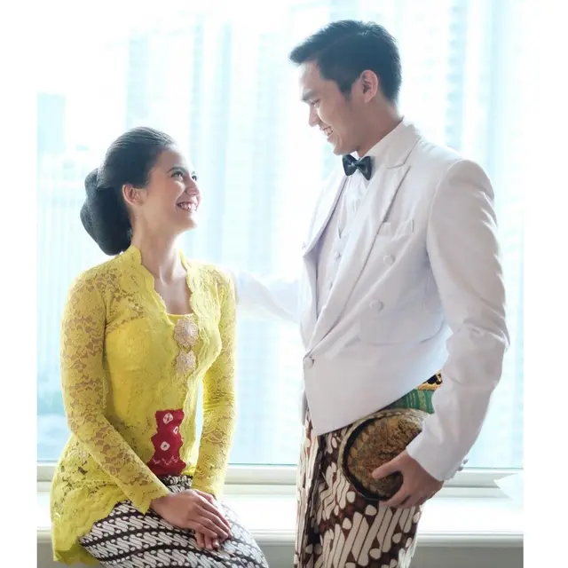 Pevita Pearce dan Ichsan Freugald
