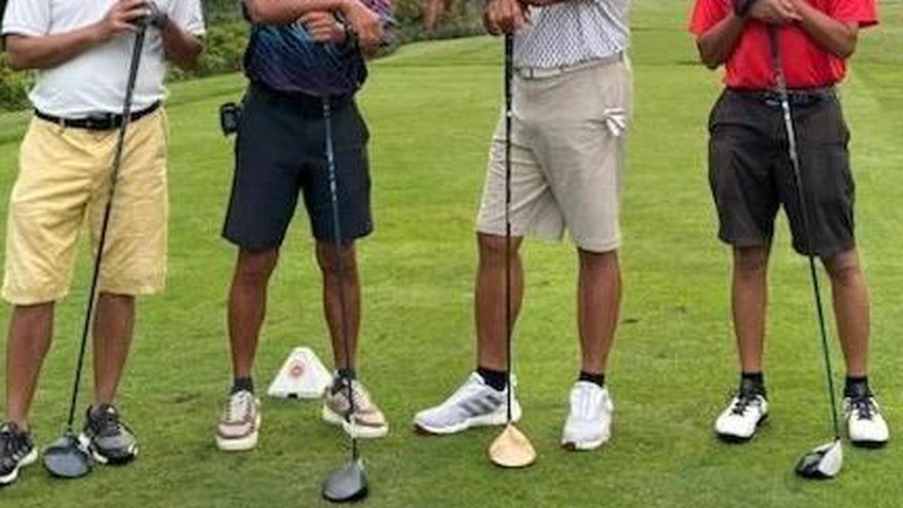 "Golf subuhan bersama kang Djoni, kang Roby kang Boy di Pondok Indah Golf," tulisnya. <br>