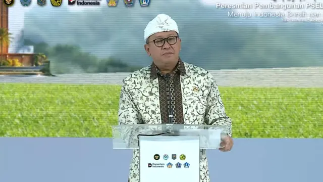 Chief Executive Officer (CEO) Danantara, Rosan Roeslani saat meresmikan proyek PSEL di Bali, Rabu (8/7/2026). (Arief/Liputan6.com)