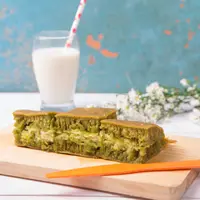 Ilustrasi terang bulan./Copyright shutterstock.com/g/selinofoto