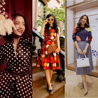 Polkadot dress warna merah yang nyaman bisa terlihat stylish jika dipadukan dengan gladiator heels seperti Chelsea Olivia ini [@chelseaoliviaa]