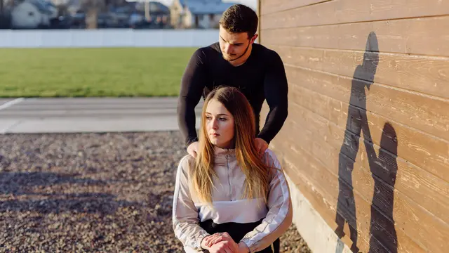 3 Tanda Pasangan Mulai Kehilangan Rasa Cinta, Jangan Terlambat Menyadarinya! (Foto: Freepik/bristekjegor)