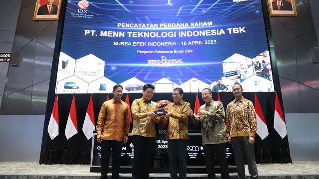 Pencatatan perdana saham PT MENN Teknologi Indonesia Tbk (MENN), Selasa (18/4/2023). (Foto: BEI)