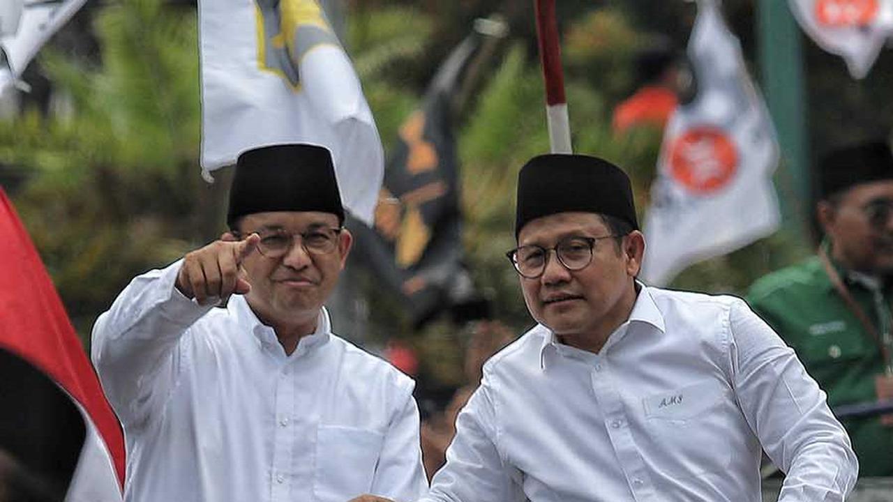 VIDEO: Teriakan Doa Selawat di Kampanye Akbar AMIN: Indonesia Bukan Milik Oligarki, Jokowi!