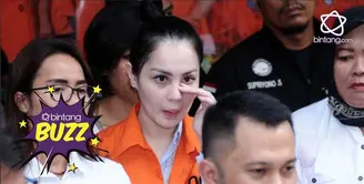 Artis Jennifer Dunn memang tak pernah jauh dari kata kontroversial.