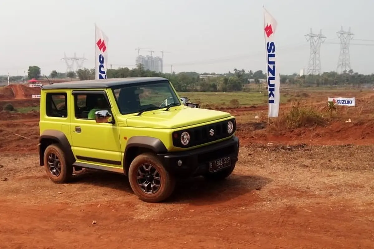 Tes drive Suzuki Jimny di BSD, Tanggerang.