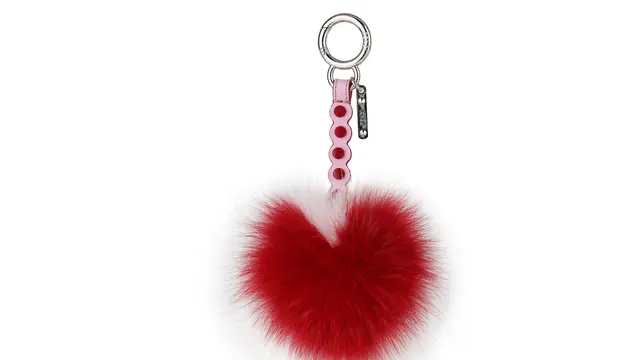 Valentine Lebih Gaya dengan Koleksi Terbatas Ini