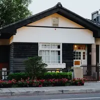 Ilustrasi Rumah Kecil Tapi Mewah (credit: po yu wu/unsplash)
