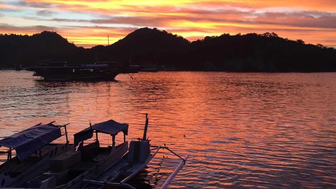Puncak Karnaval Budaya 2017 yang digelar di Labuan Bajo berlangsung heboh dan berhasil mencuri perhatian jutaan netizen.