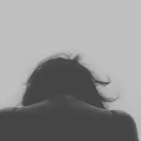 Jangan berlarut dalam penyesalan dan kesedihan. Kapan pun kamu merasa gagal dan hidup itu tidak adil, ingat lima hal ini. 