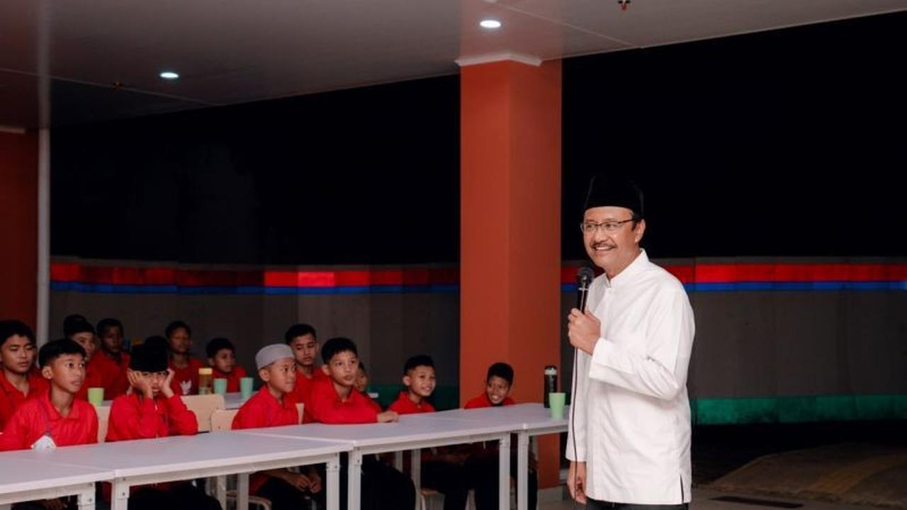 Mensos Beri Motivasi Siswa Baru Sekolah Rakyat Jakarta, Tekankan Semangat dan Toleransi