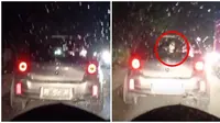 Terlihat penampakan seperti bocah di belakang mobil pada malam hari. (Sumber: TikTok/bbyasrieeeee)