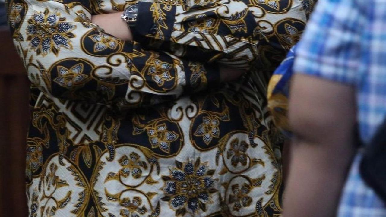 Tak hanya itu, dia juga dikenakan pidana denda Rp500 juta subsider enam bulan kurungan oleh JPU. Foto: Liputan6.com / Angga Yuniar
