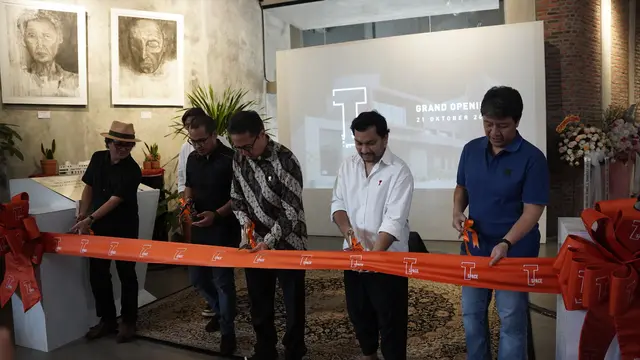 [Fimela] Peresmian Community Building milik Tompi