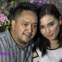 Pasca menikah pada 22 Januari 2016 lalu, Feby Febiola dan Franky Sihombing berusaha menjalin sesuatu yang baik dalam rumah tangga. Bahkan mereka berdua tidak pernah menunda untuk segera memiliki momongan.