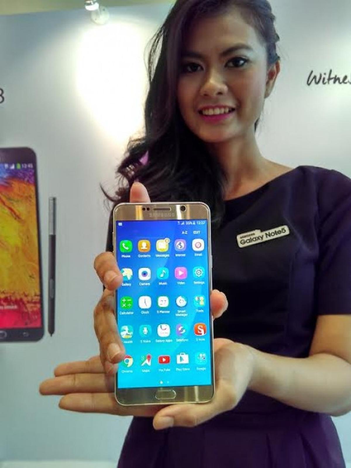 Mengintip 'wajah' cantik Samsung Galaxy Note 5 versi emas