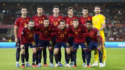 Starting XI Spanyol saat laga Grup A Kualifikasi Euro 2024 melawan Skotlandia di La Cartuja Stadium, Sevilla, Spanyol, Jumat (13/10/2023) dini hari WIB. (AP Photo/Jose Breton)